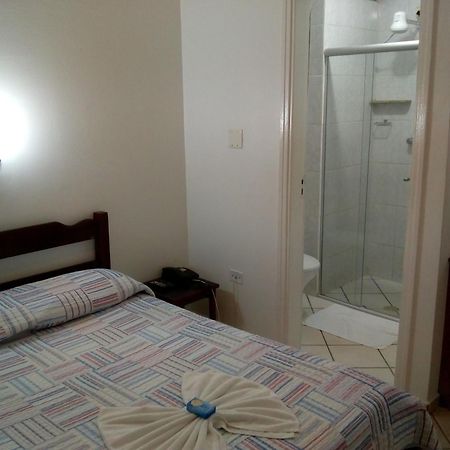 Colina Park Hotel بيراسيكابا الغرفة الصورة