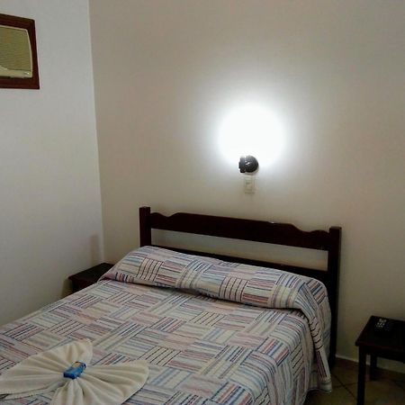 Colina Park Hotel بيراسيكابا الغرفة الصورة